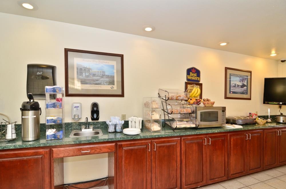 Best Western Post Inn Restaurant foto